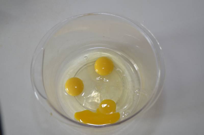 яйца и щепотка соли